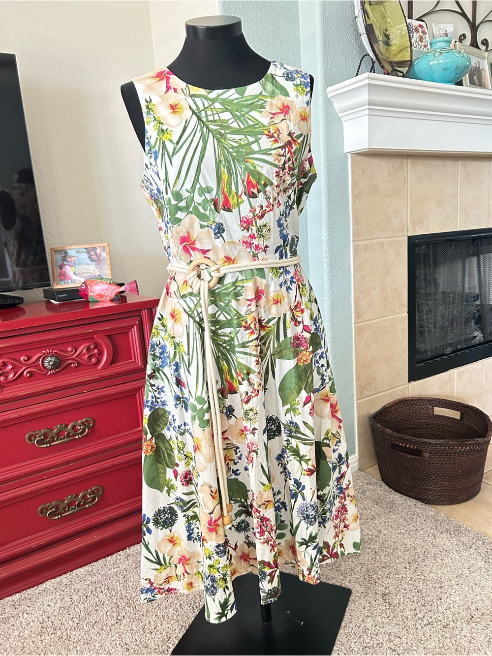 Danny & Nicole White Midi Dress with Multicolor Floral Print